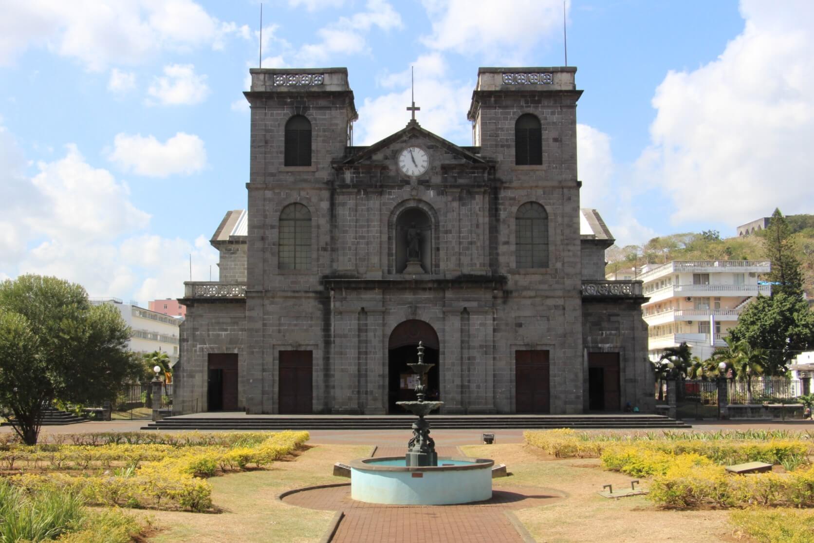La cathédrale de Port-louis