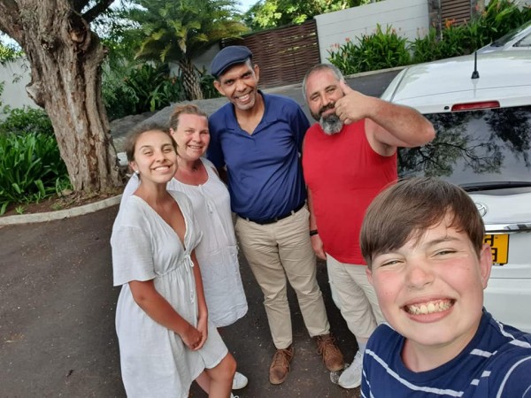 Sakretours a Sakretours a Ebony forest reserve Chamarel et dèjeuner a la plage de Tamarin